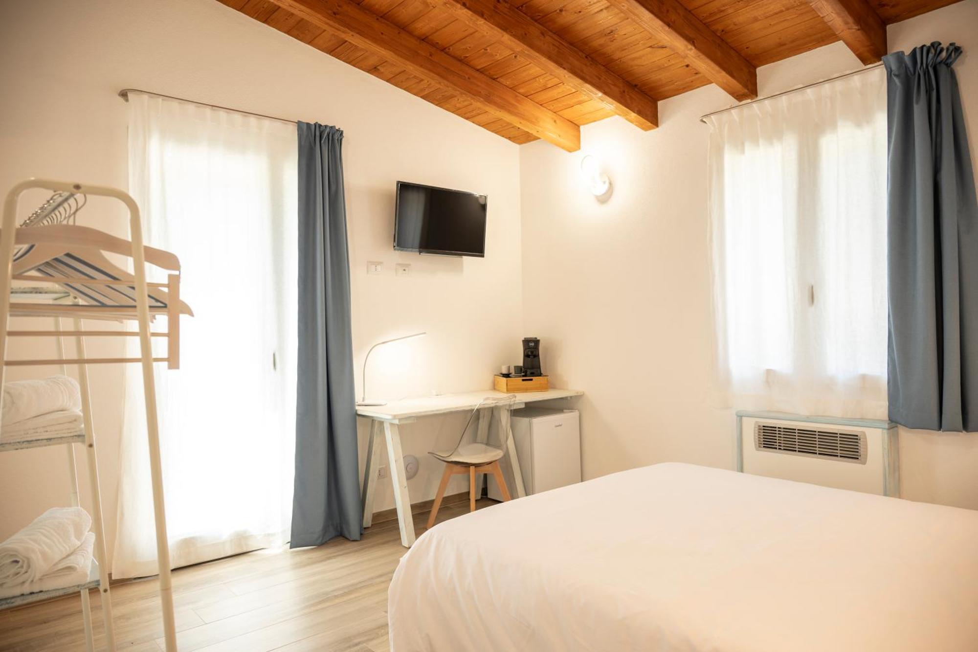 Casa Di Minnanni B&B Santa Teresa Gallura Eksteriør billede